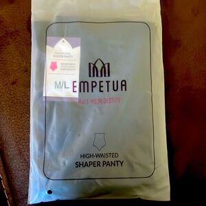 NWT - EMPETUA High-Waisted Shaper Panty. Size M/L. Black
